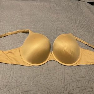 Nude Victoria’s Secret body by Victoria perfect shape